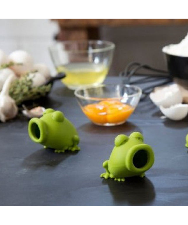 Frog Egg White Separator 🐸 – Green Silicone, Fun Baking Tool