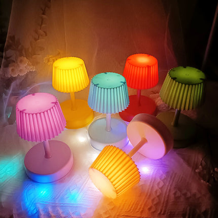 Retro Music Mini Table Lamp with Lighting & Music – Pink, Blue, Purple, Red | Ikeame
