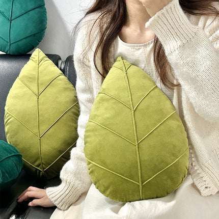 Leaf-Shaped Cushion in Dark & Grass Green – Soft Decorative Pillow
