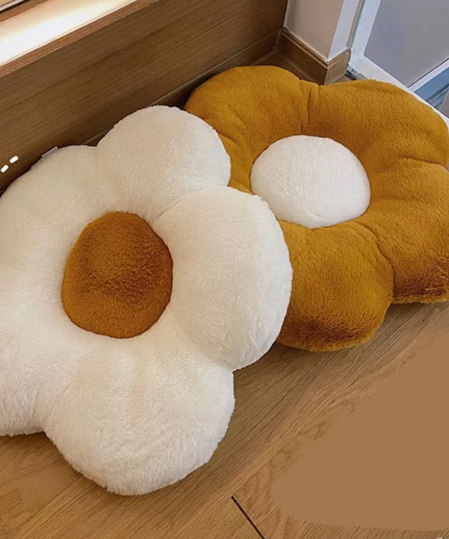 Plush Flower-Shaped Cushion