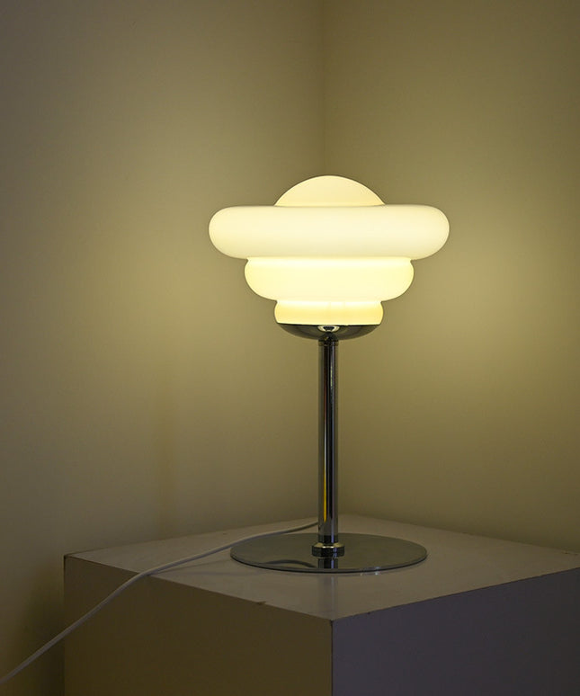 Mid-ancient Bedside Desk Conch Table Lamp