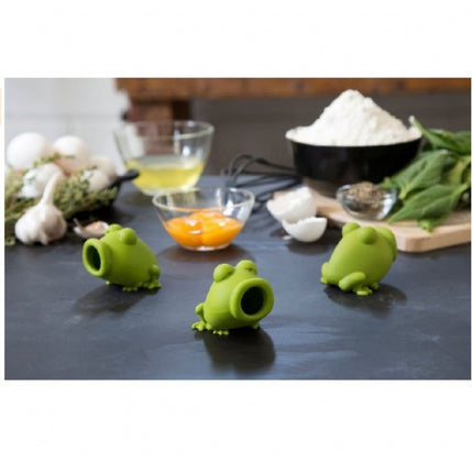 Frog Egg White Separator 🐸 – Green Silicone, Fun Baking Tool